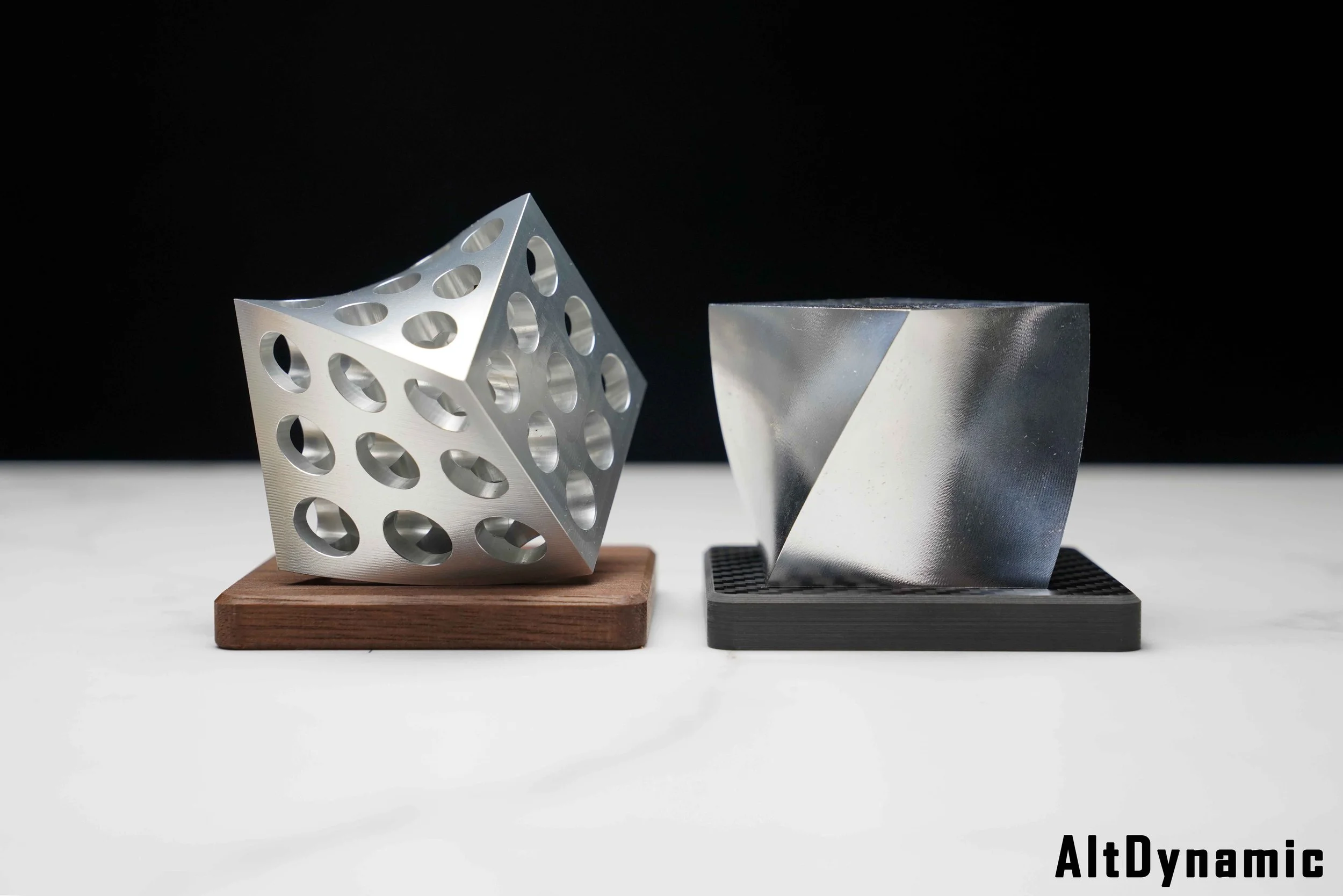 Large Display Stand — AltDynamic